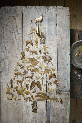NORDIC.CHRISTMAS - Brass giraffe ornament