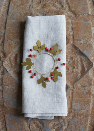 NORDIC.CHRISTMAS - Gold leaves & red wooden beads napkin - ring