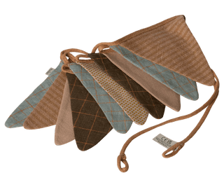 NORDIC.CHRISTMAS - Maileg flag garland - Ocher