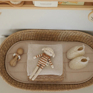 NORDIC.CHRISTMAS - Lea Lamb - caramel