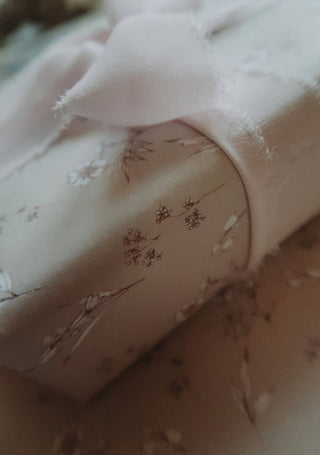 NORDIC.CHRISTMAS - Set of 3 pieces white flowers pastel rose wrapping paper