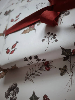 Set of 3 pieces winter florals wrapping paper