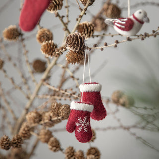 Red mittens felt ornament