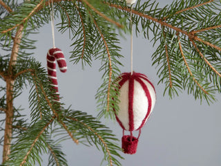 Hot air balloon ornament