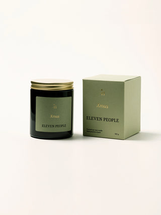 Xmas Christmas candle cedar, oak moss, rose & apple