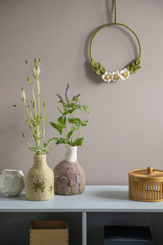 Felt beige vase with flowers embroidery - inclu. glass