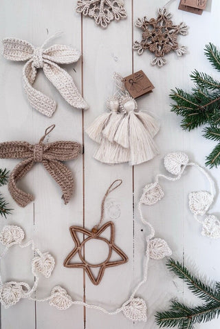 Jute Heart Garland - off-white