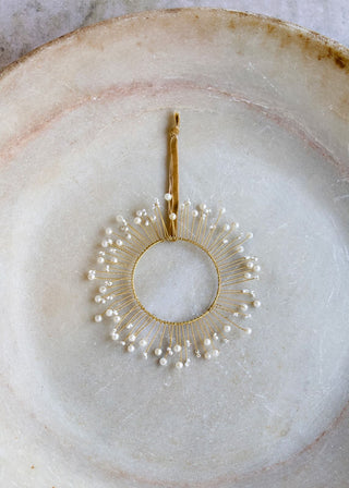 Wreath of pearls ornament