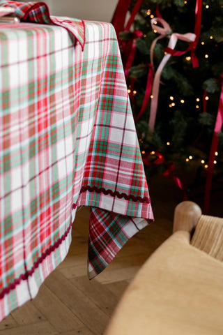 ANGÈLE Red Tablecloth