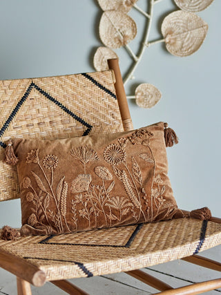 NORDIC.CHRISTMAS - Velvet flower embroidered Osimo Cushion