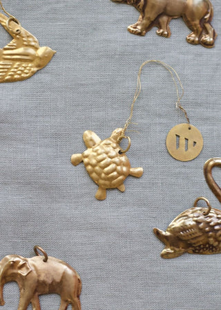 NORDIC.CHRISTMAS - Brass turtle ornament