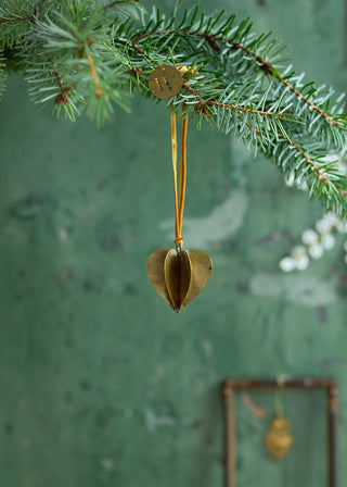 NORDIC.CHRISTMAS - Brass heart ornament