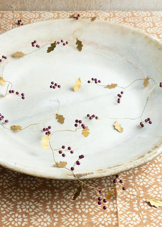 NORDIC.CHRISTMAS - Brass oak & merlot berries beads garland