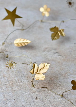 NORDIC.CHRISTMAS - Gold leaves & flowers garland