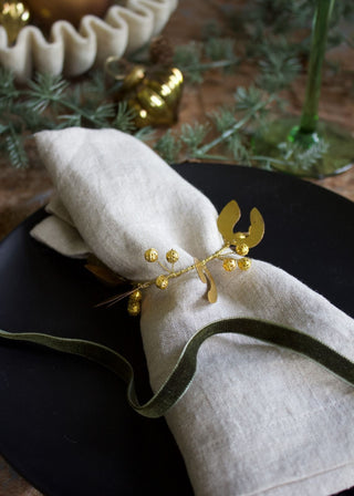 NORDIC.CHRISTMAS - Mistletoe gold beads napkin - ring