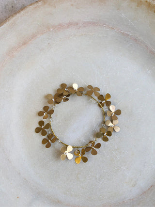 NORDIC.CHRISTMAS - Small brass clover wreath with beads