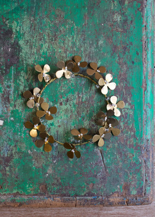 NORDIC.CHRISTMAS - Small brass clover wreath with beads