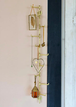 NORDIC.CHRISTMAS - Vertical gold treasure hanger