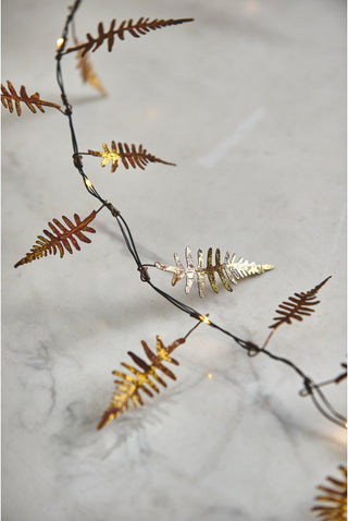 NORDIC.CHRISTMAS - Gold fern lighted garland