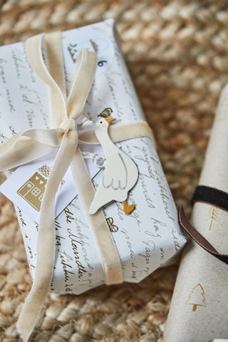 NORDIC.CHRISTMAS - Velvet ribbon - cream - 10 m
