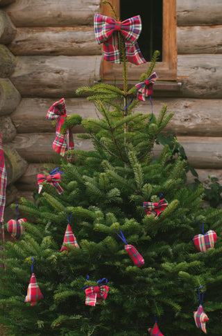 Inverness ornaments - set of 4