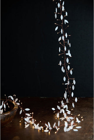NORDIC.CHRISTMAS - Leaf lighted garland