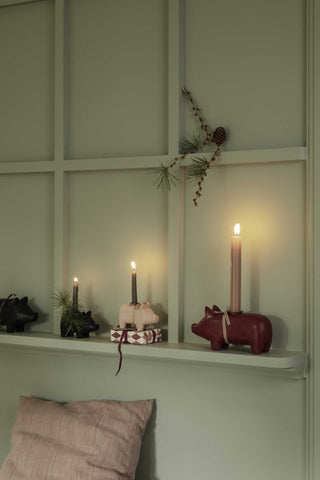 NORDIC.CHRISTMAS - Maileg Small dark green wooden pig candle holder