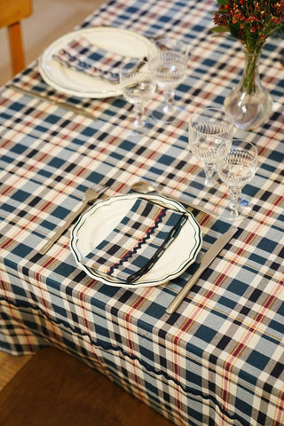 NORDIC.CHRISTMAS - Tablecloth Kinloch blue
