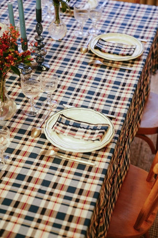 NORDIC.CHRISTMAS - Tablecloth Kinloch blue