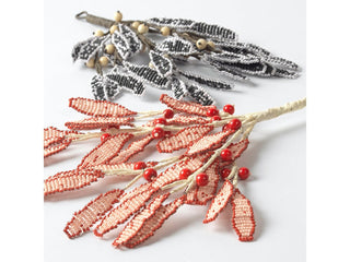 NORDIC.CHRISTMAS - Mistletoe pearl deco ornament