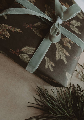 NORDIC.CHRISTMAS - Set Of 3 Pieces Green branches Kraft Wrapping Paper