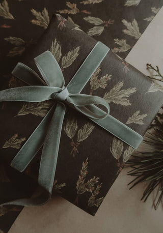 NORDIC.CHRISTMAS - Set Of 3 Pieces Green branches Kraft Wrapping Paper