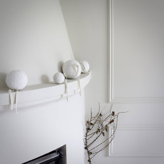NORDIC.CHRISTMAS - Papier mache bauble, medium white