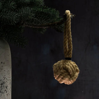 NORDIC.CHRISTMAS - Reine knotted ball jute rope ornament