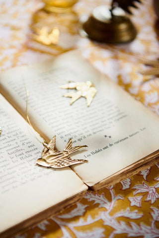 NORDIC.CHRISTMAS - Small brass swallow ornament