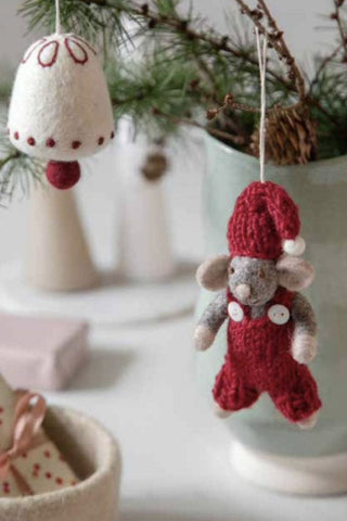 NORDIC.CHRISTMAS - Small grey boy mouse with red pants ornament