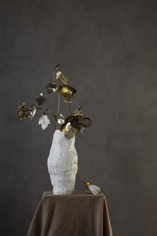NORDIC.CHRISTMAS - Brass white tulip beaded flower