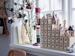 NORDIC.CHRISTMAS - Wooden advent calendar with village